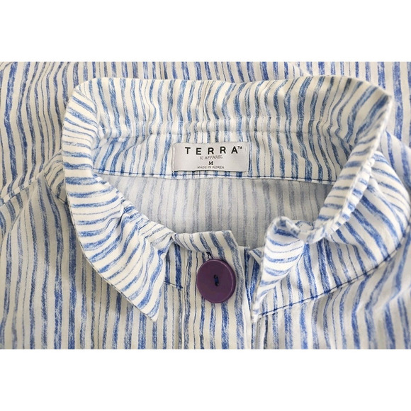 Terra-SJ Apparel~Size M~White/Blue Striped 3/4 Sleeve Lightweight Blouse Button - Picture 4 of 11